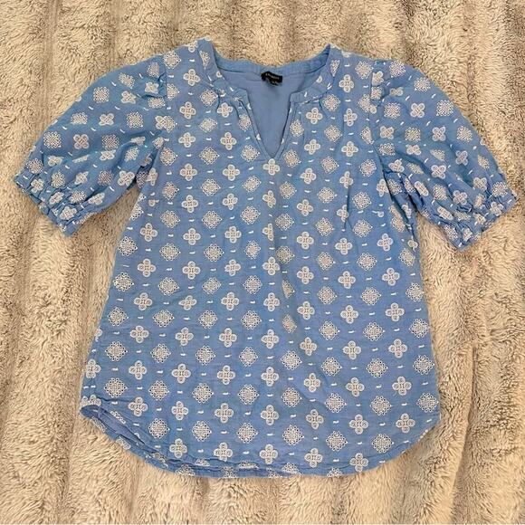 Talbots Dancing Flowers Embroidered Blue Costal Blouse - Picture 2 of 6